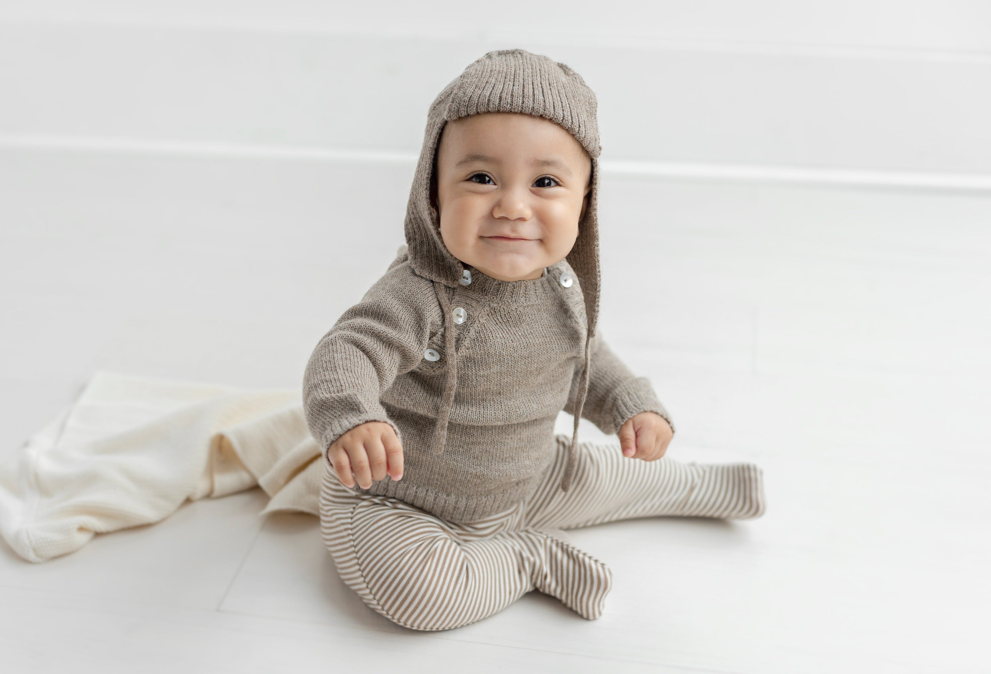 Hoodie with Pocket in Baby Alpaca