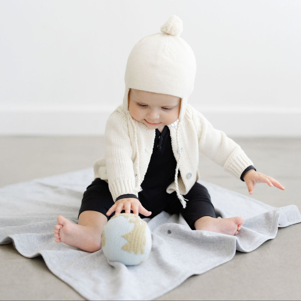 Explorer Cardigan